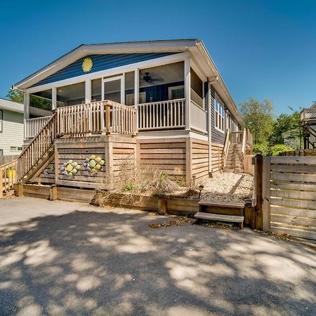 Charleston Home With Porch - 3 Mi To Folly Beach! Екстериор снимка