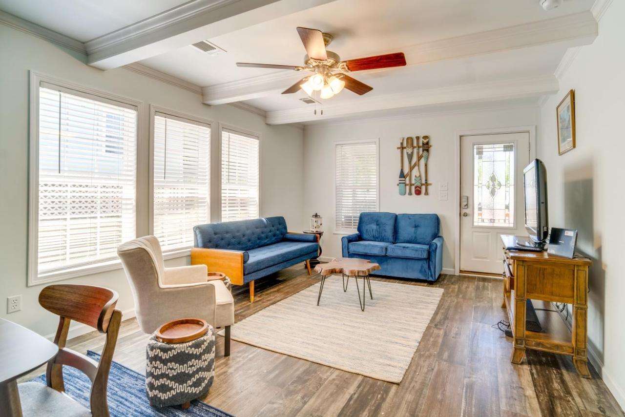 Charleston Home With Porch - 3 Mi To Folly Beach! Екстериор снимка