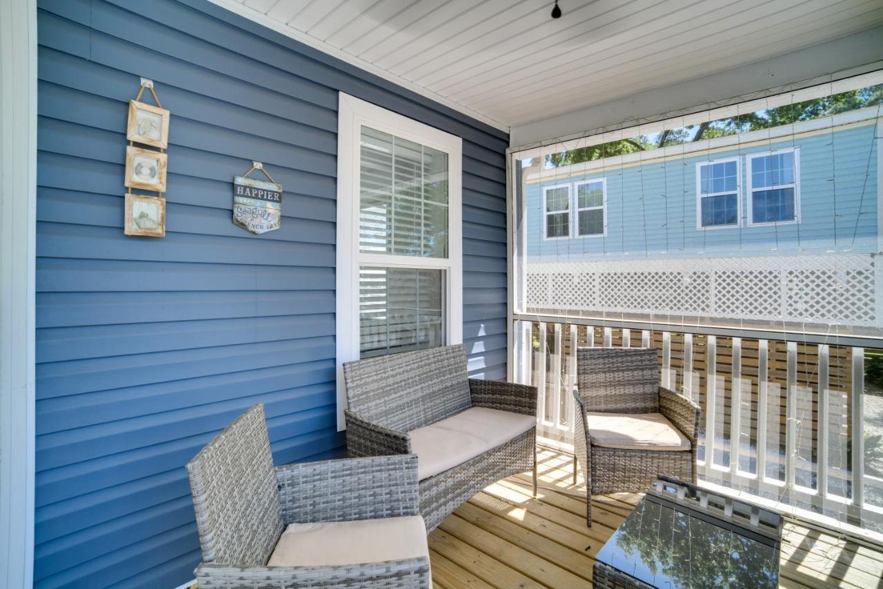 Charleston Home With Porch - 3 Mi To Folly Beach! Екстериор снимка